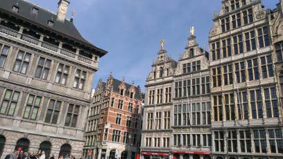 Antwerp with Joani, Barbara and Mary