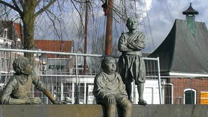 Hoorn with Joani, Barbara and Mary