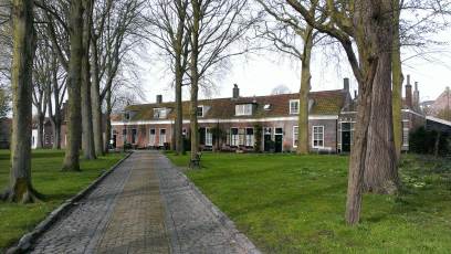 Veere with Joani, Barbara and Mary