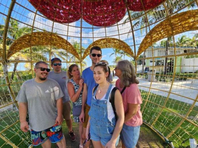  Bill, Kyle, Patty, Chris, Karli and Margaret 