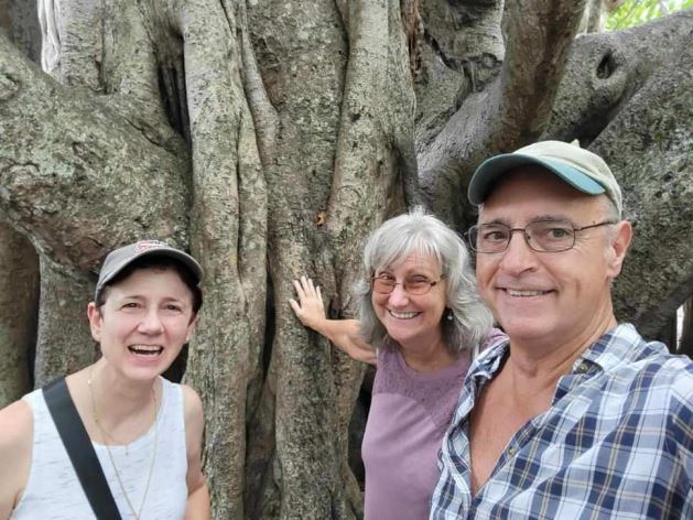  Toni, Margaret and Jim by the Banyon Tree 