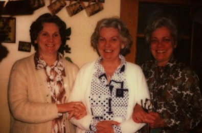  Mom, Auntie Kay and Auntie Fran 