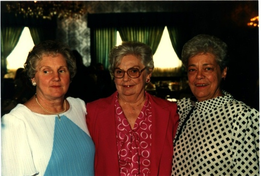  Mom, Auntie Kay and Auntie Fran 